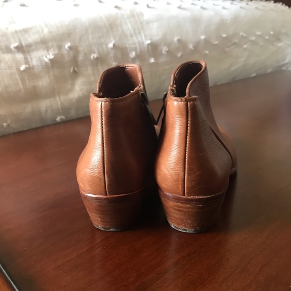 Sam Edelman booties - Picture 4 of 6